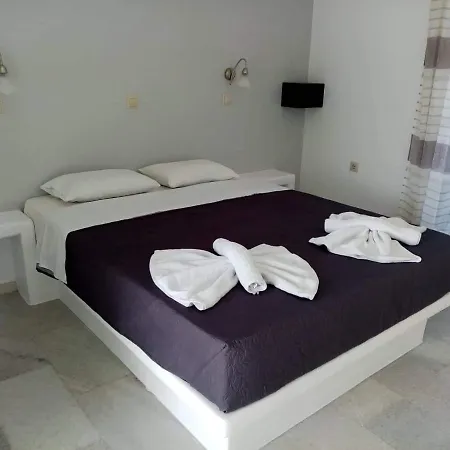 Keti Kapri Hotel Plaka (Naxos)