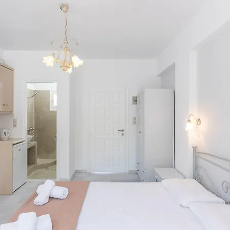 Keti Kapri 3* Pláka