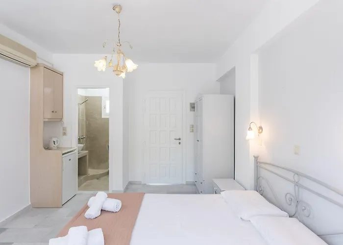 Keti Kapri 3* Плака