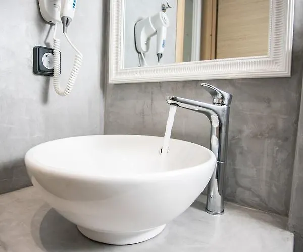 Keti Kapri 3* Плака